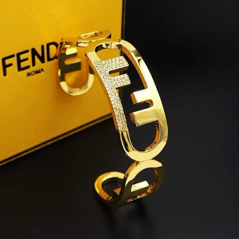 fendi bracelets s_126214a2